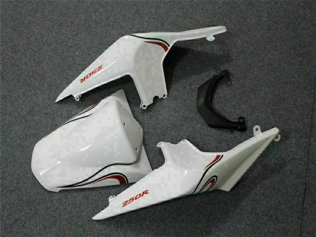 Carénage Moto Kawasaki EX250 2008-2012 - Blanc Rouge Carénage Moto Kawasaki EX250 2008-2012 - Blanc Rouge
