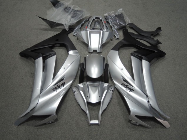 Carénage Moto Kawasaki ZX10R 2011-2015 - Argent Noir Ninja Carénage Moto Kawasaki ZX10R 2011-2015 - Argent Noir Ninja