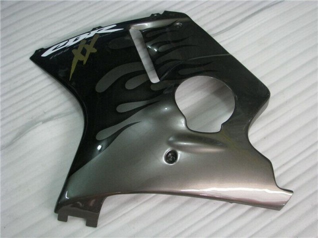 Kit Carénages Motos Honda CBR 1100 XX 1996-2007 - Noir Kit Carénages Motos Honda CBR 1100 XX 1996-2007 - Noir